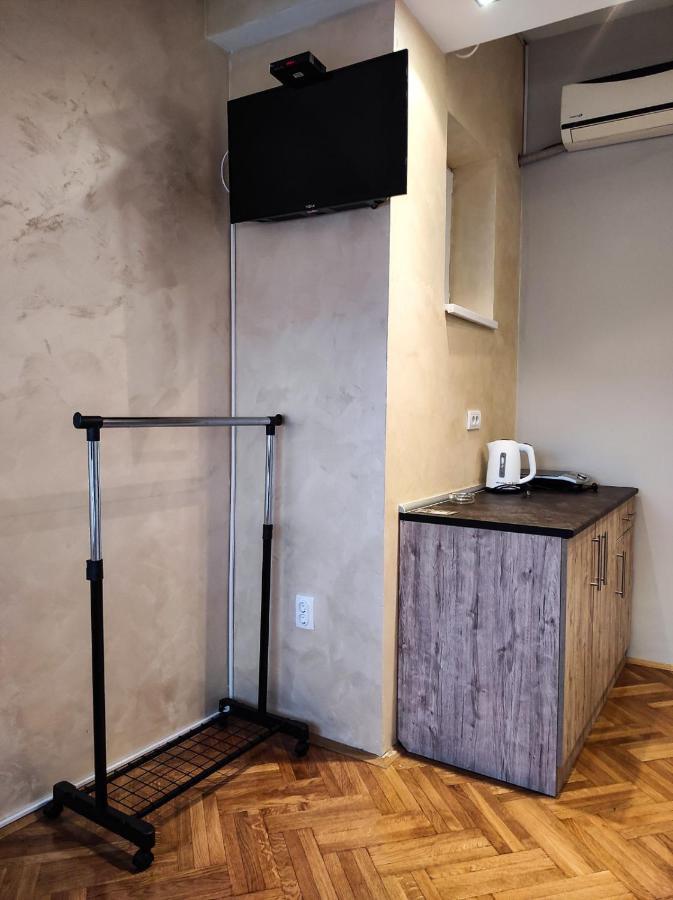 Apartmani Jasmin Νόβι Σαντ Εξωτερικό φωτογραφία
