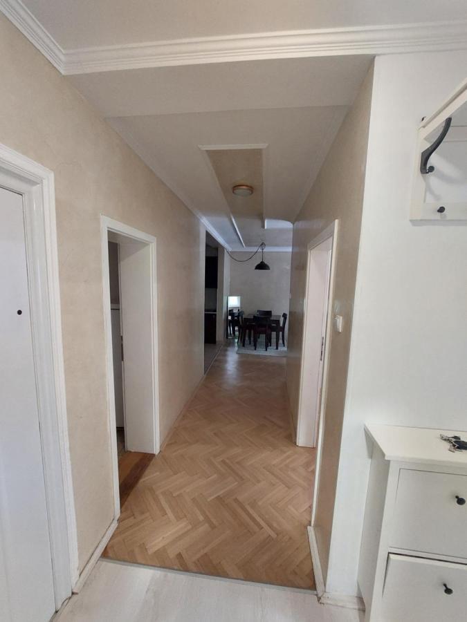 Apartmani Jasmin Νόβι Σαντ Εξωτερικό φωτογραφία