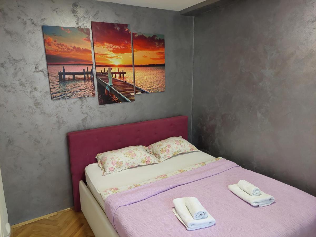 Apartmani Jasmin Νόβι Σαντ Εξωτερικό φωτογραφία