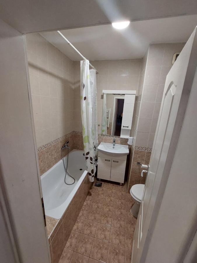 Apartmani Jasmin Νόβι Σαντ Εξωτερικό φωτογραφία