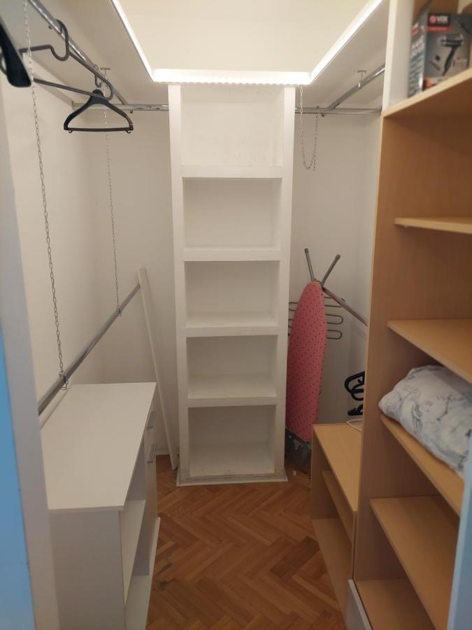 Apartmani Jasmin Νόβι Σαντ Εξωτερικό φωτογραφία