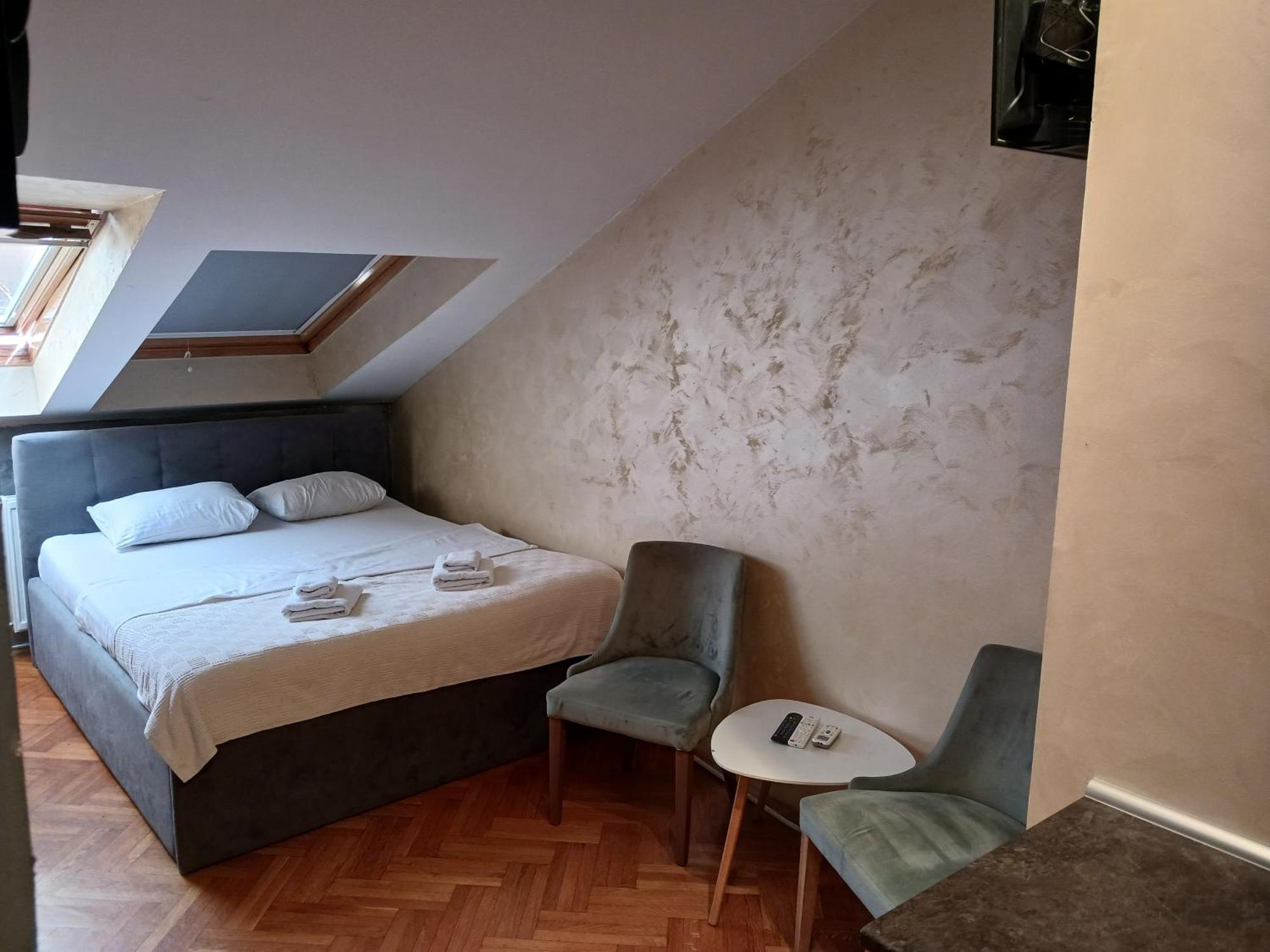 Apartmani Jasmin Νόβι Σαντ Εξωτερικό φωτογραφία