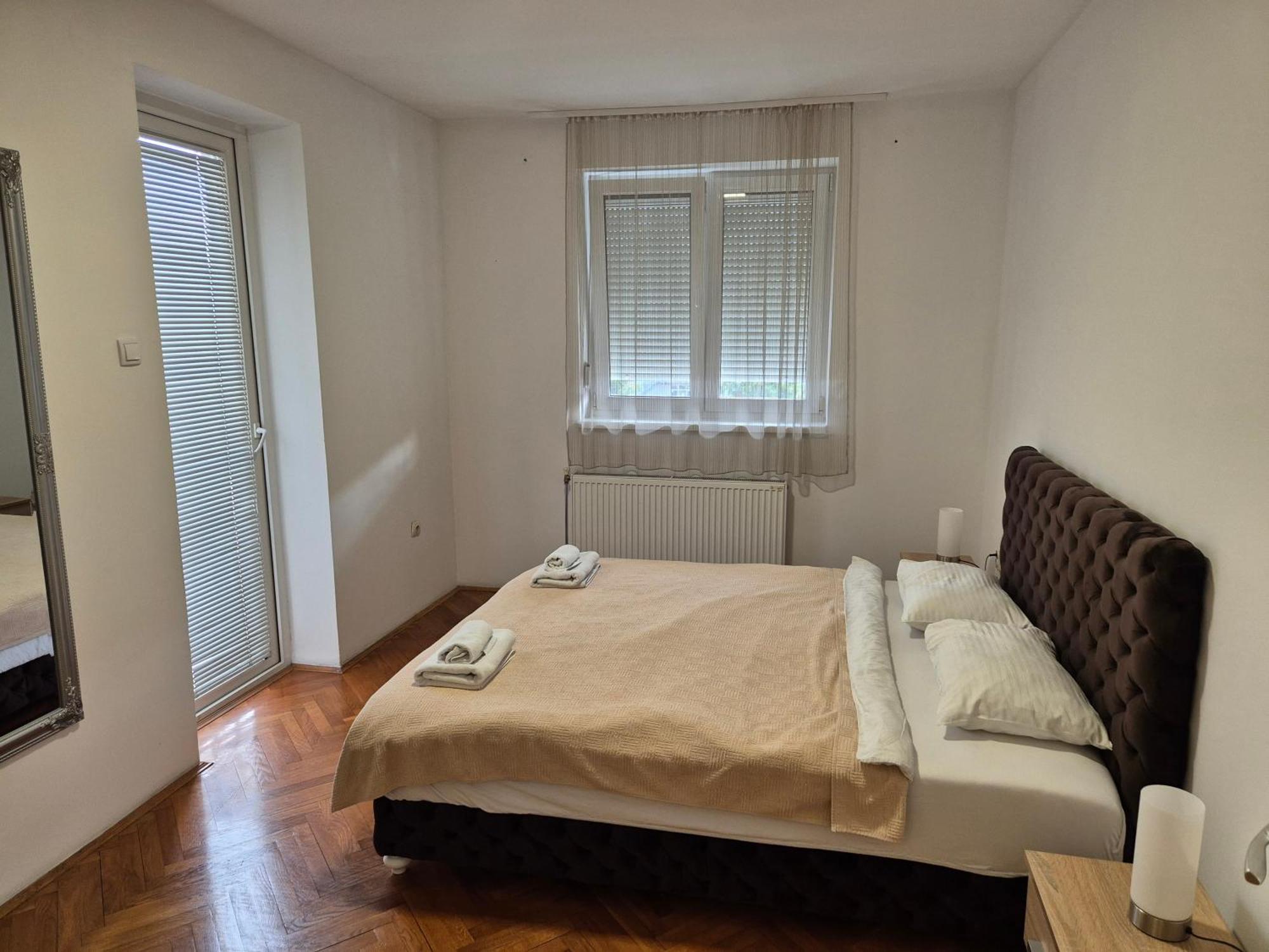 Apartmani Jasmin Νόβι Σαντ Εξωτερικό φωτογραφία