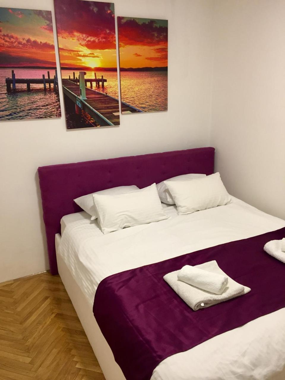 Apartmani Jasmin Νόβι Σαντ Εξωτερικό φωτογραφία
